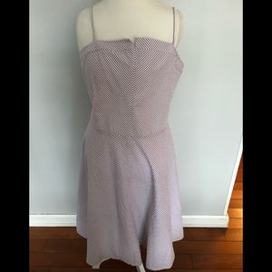 Isaac Mizrahi sear-sucker dress.